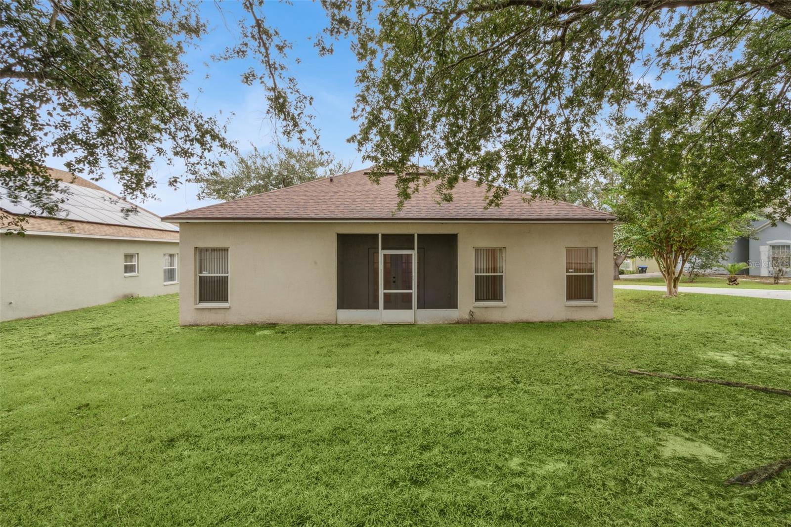 ROBINSON HILLS - Residential