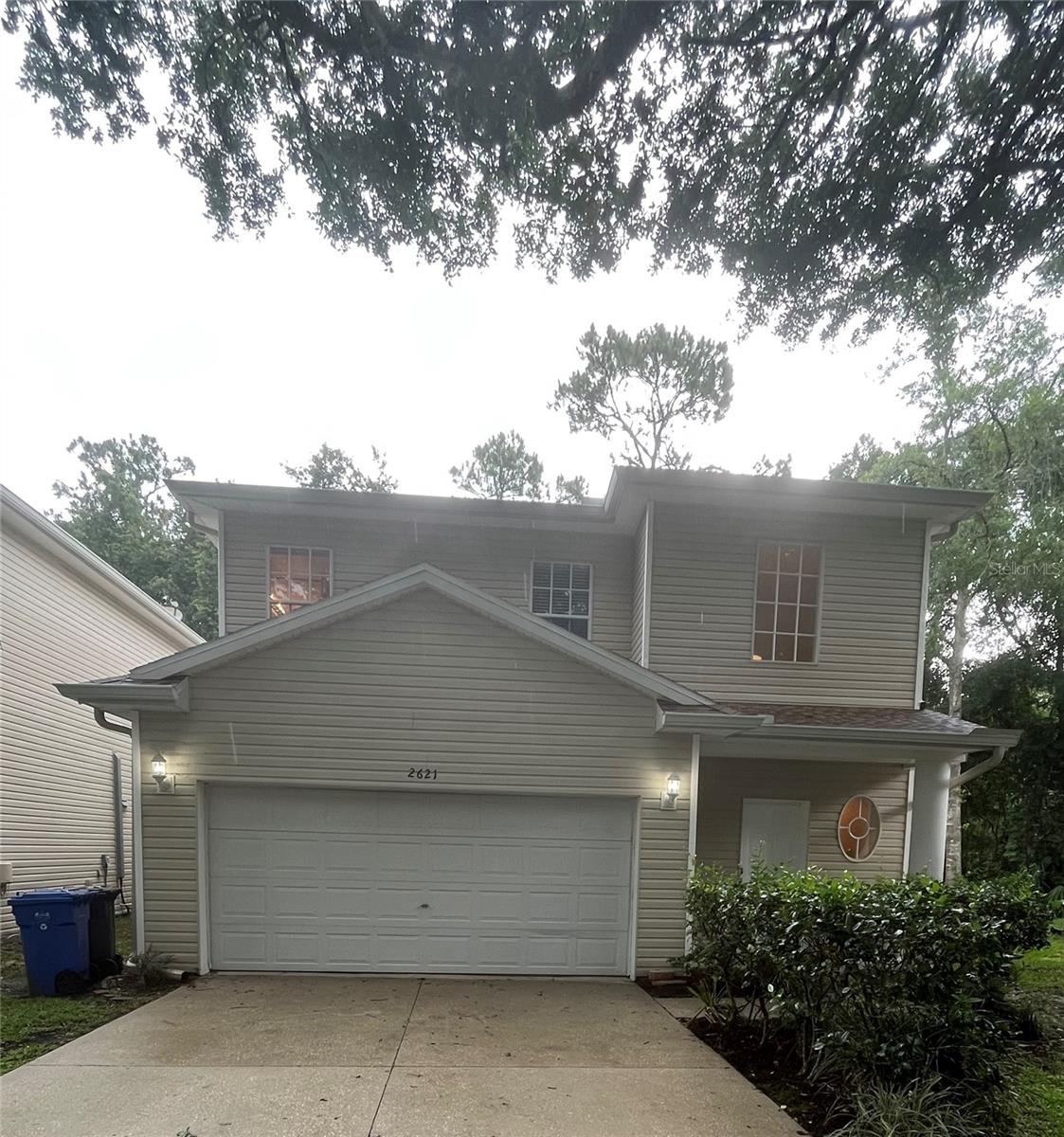 Come and enjoy what nature has to offer in this newly listed 3 Bed, 2.5 bath two stories single family home. As you walk into the property, you notice the open view of nature's backyard reserve at all points of the 1st floor. Beautiful hardwood flooring on the first floor, open breakfast nook, ceramic tile kitchen, stainless steel appliances, and plenty of counter and cabinet space. Walk up to the second floor, master bedroom with private bath which includes a garden tub and access to an open balcony to enjoy the nature preserve. Also located upstairs, washer/dryer front loaders, guest bathroom, and guest bedrooms with plenty of open space. Special plus, one guest bedroom has access to the outside balcony deck. On the weekends, enjoy the community pool a walking distance away, all under the natural wooded trees. Located near restaurants, shopping and close to I-275 and downtown Tampa connections. Contact us for a showing today!