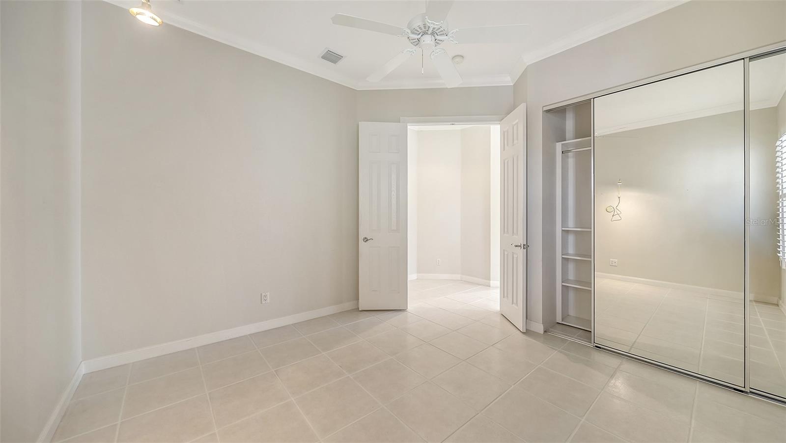 VILLAGEWALK - Residential