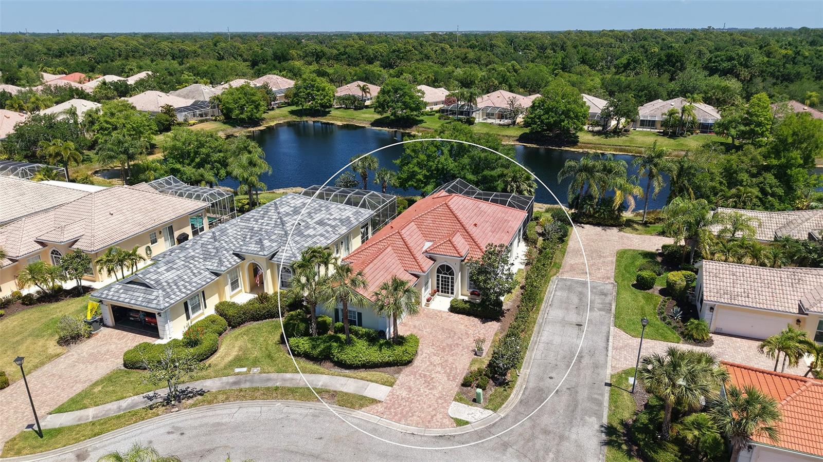 VILLAGEWALK - Residential