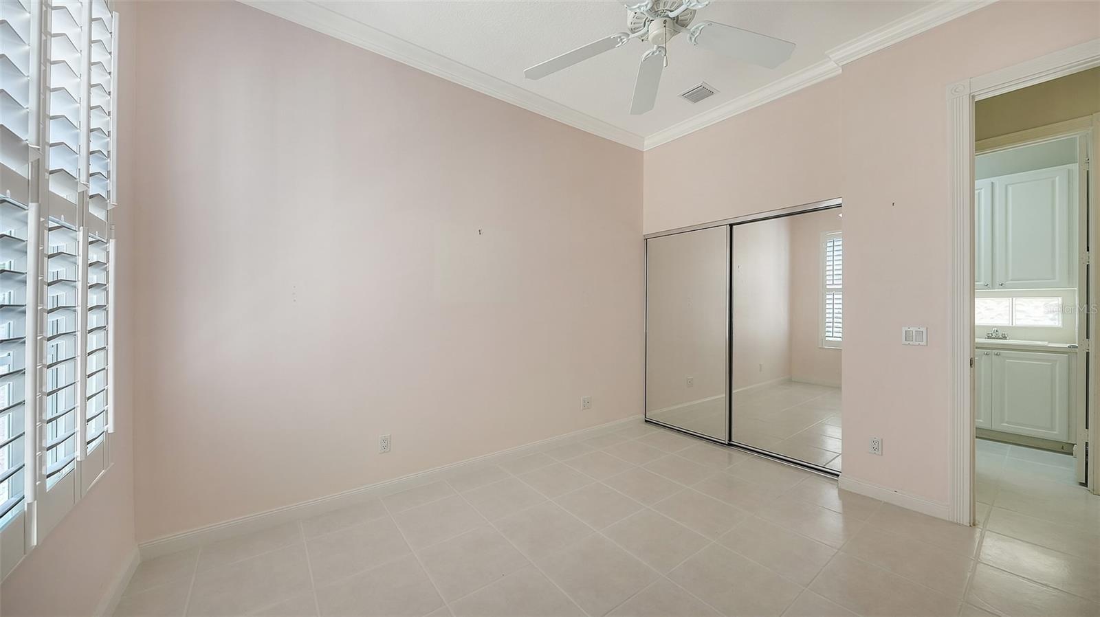 VILLAGEWALK - Residential