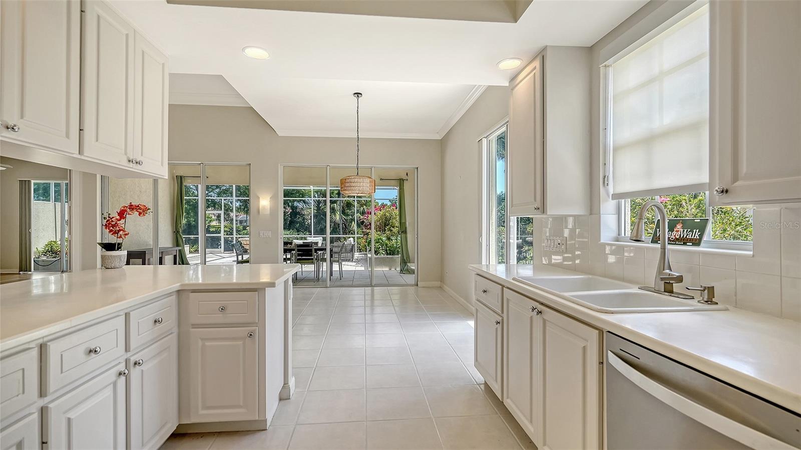 VILLAGEWALK - Residential