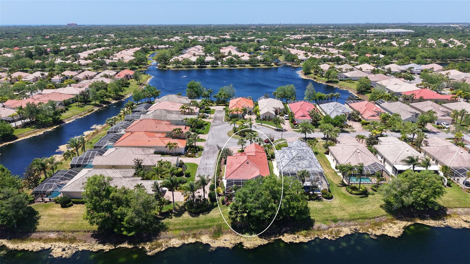 VILLAGEWALK - Residential