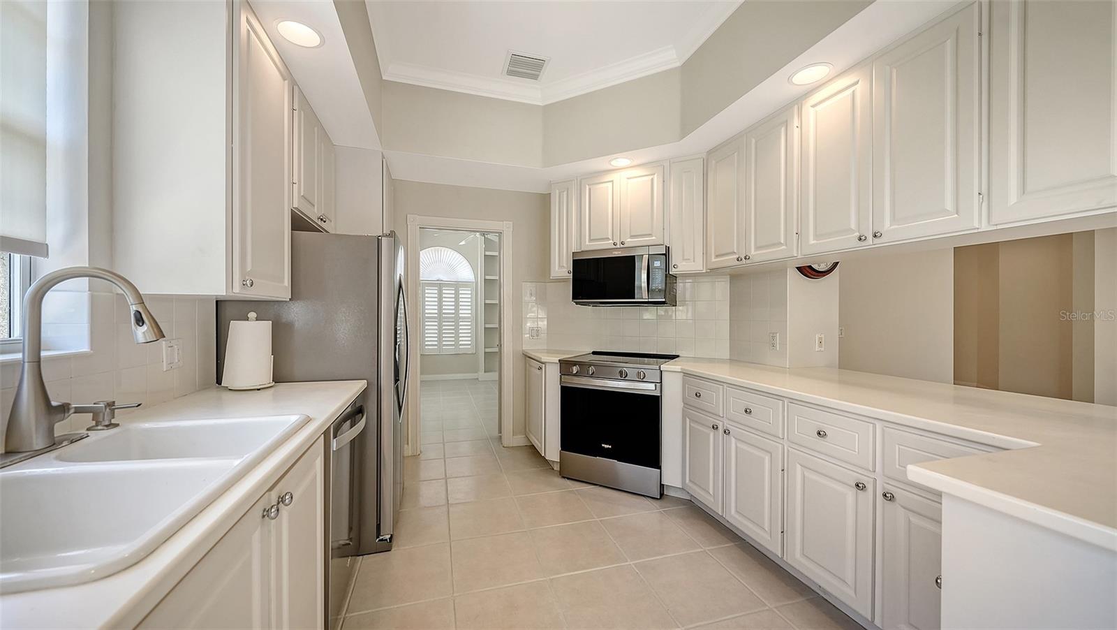 VILLAGEWALK - Residential