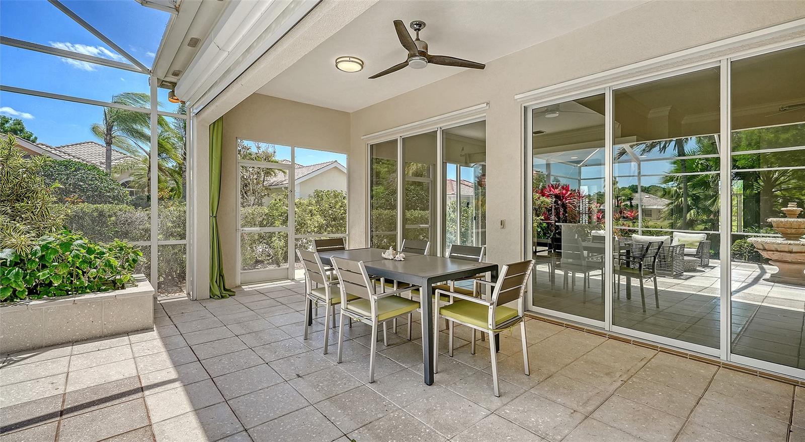 VILLAGEWALK - Residential