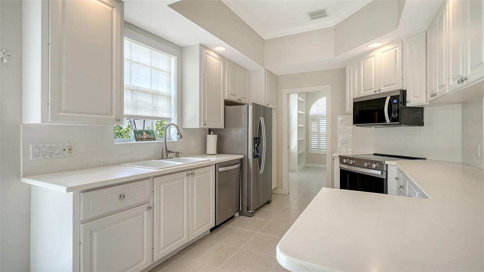 VILLAGEWALK - Residential