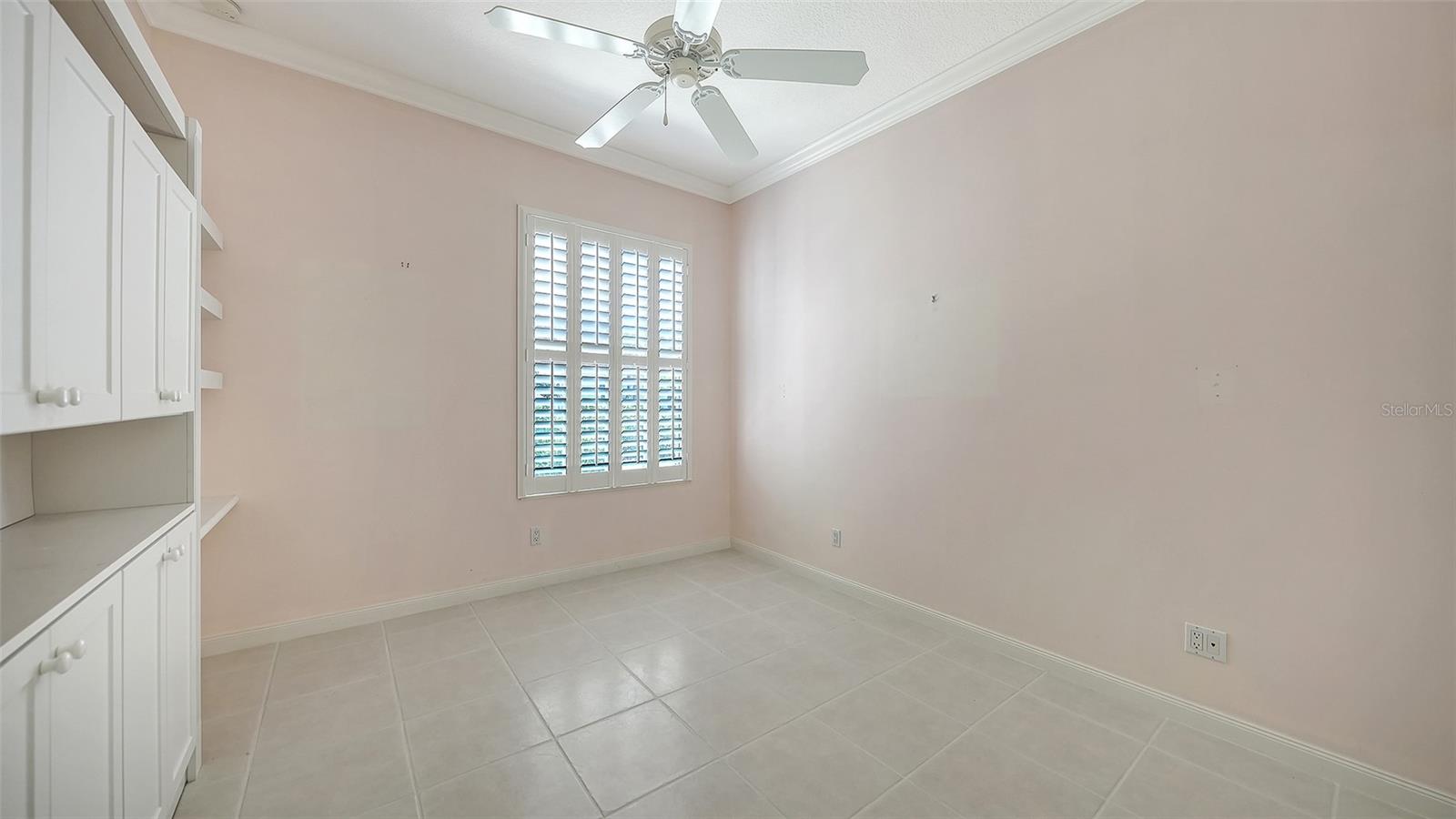 VILLAGEWALK - Residential