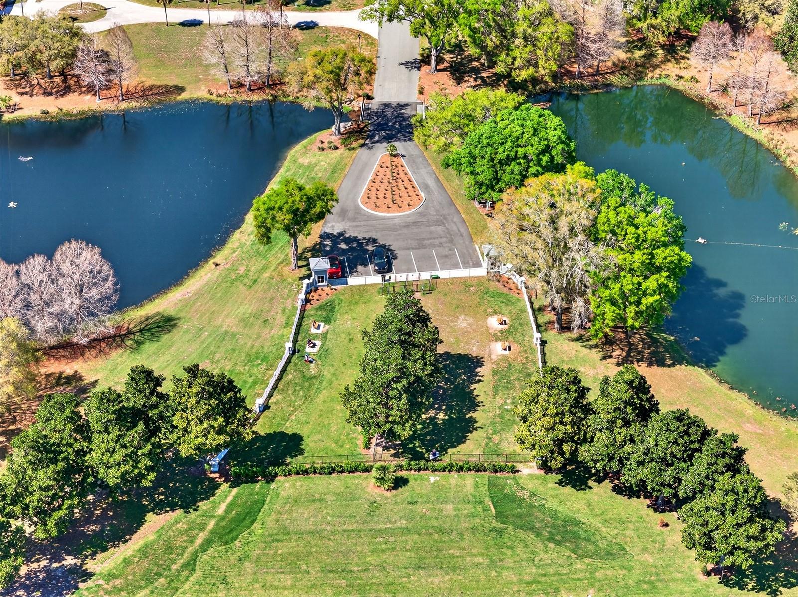 BRENTWOOD VILLAS 02 & 02 REP - Residential