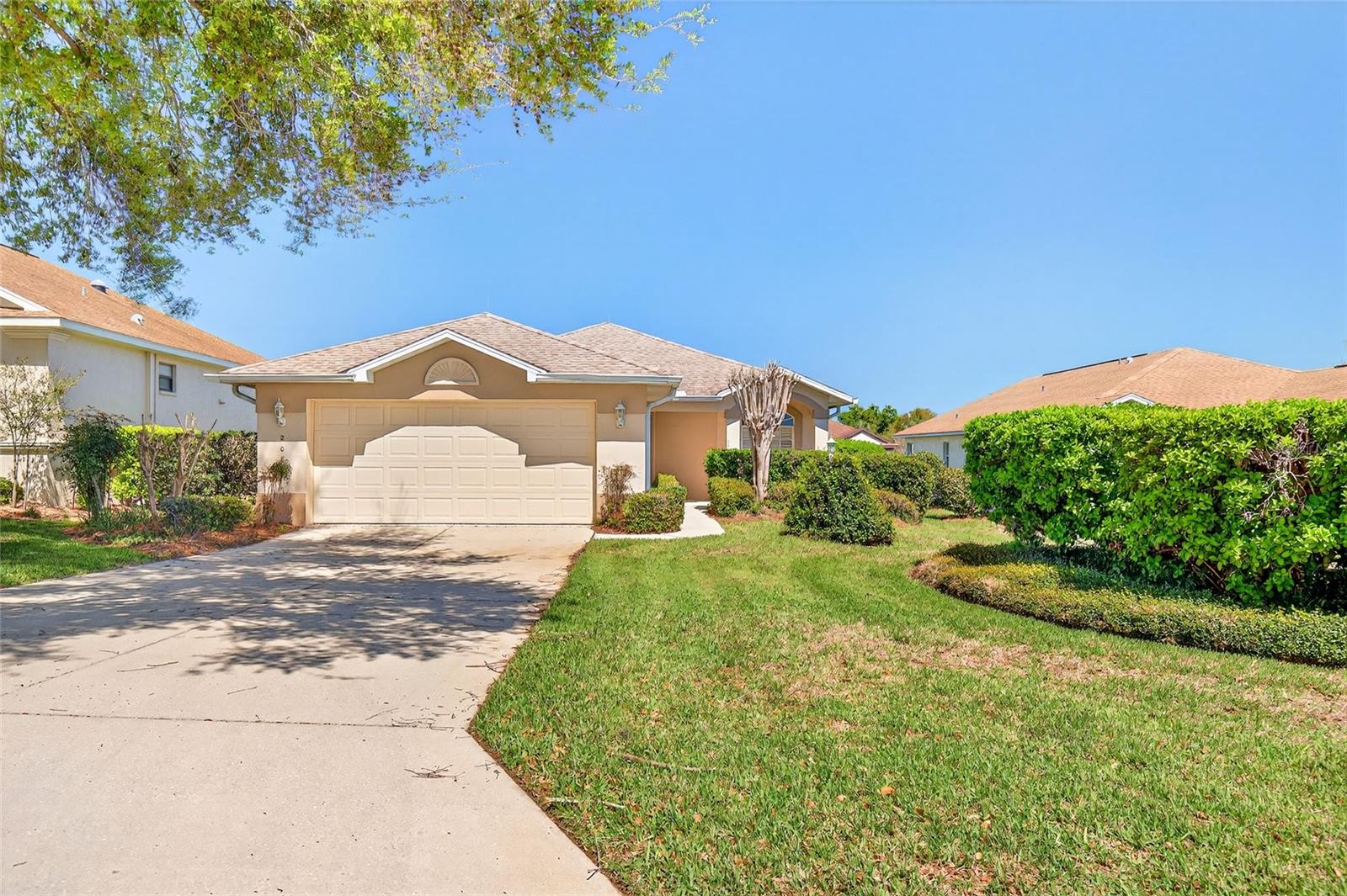 2081 N BRENTWOOD CIRCLE