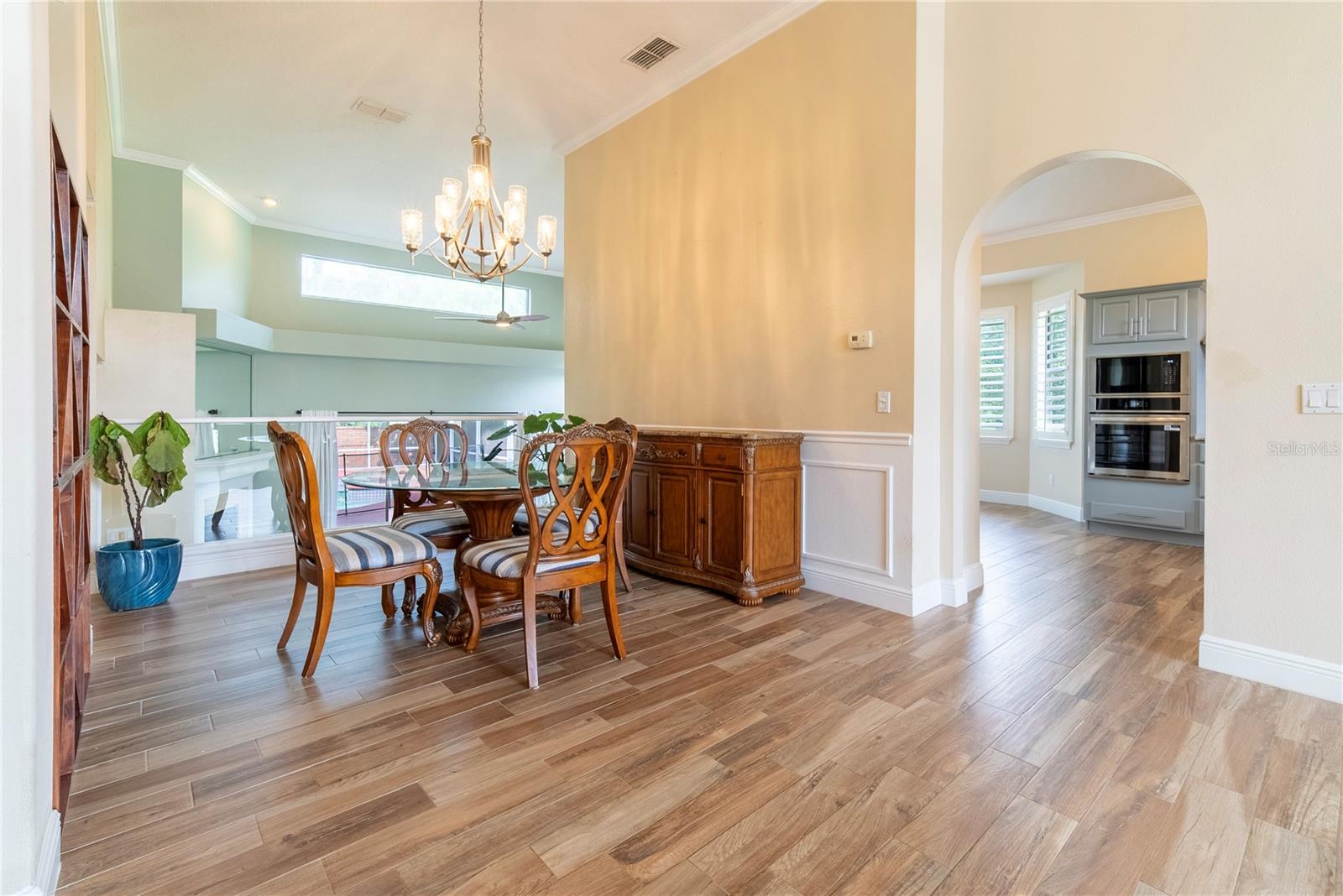 941 BEARDED OAKS TERRACE