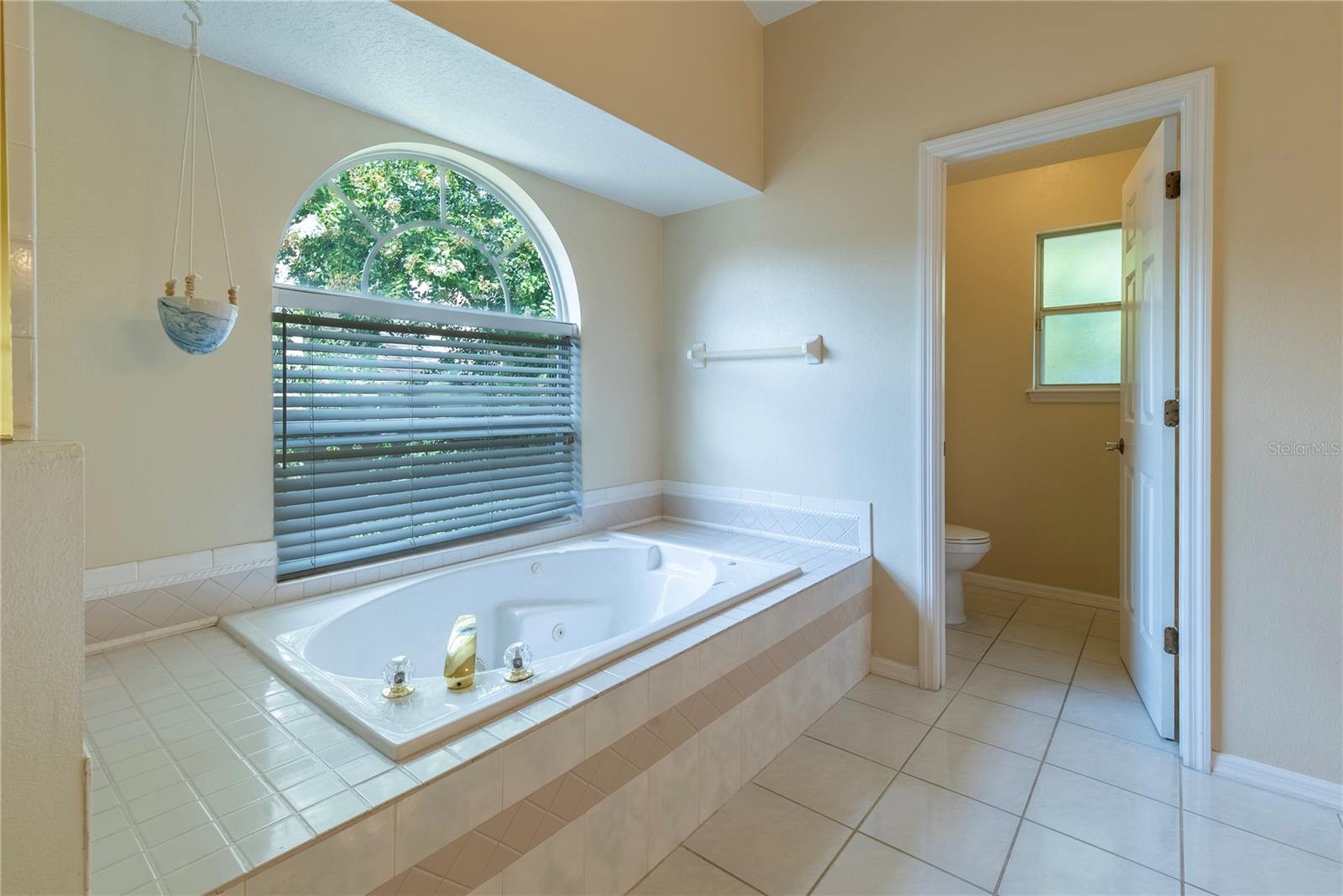 SWEETWATER SPGS - Residential