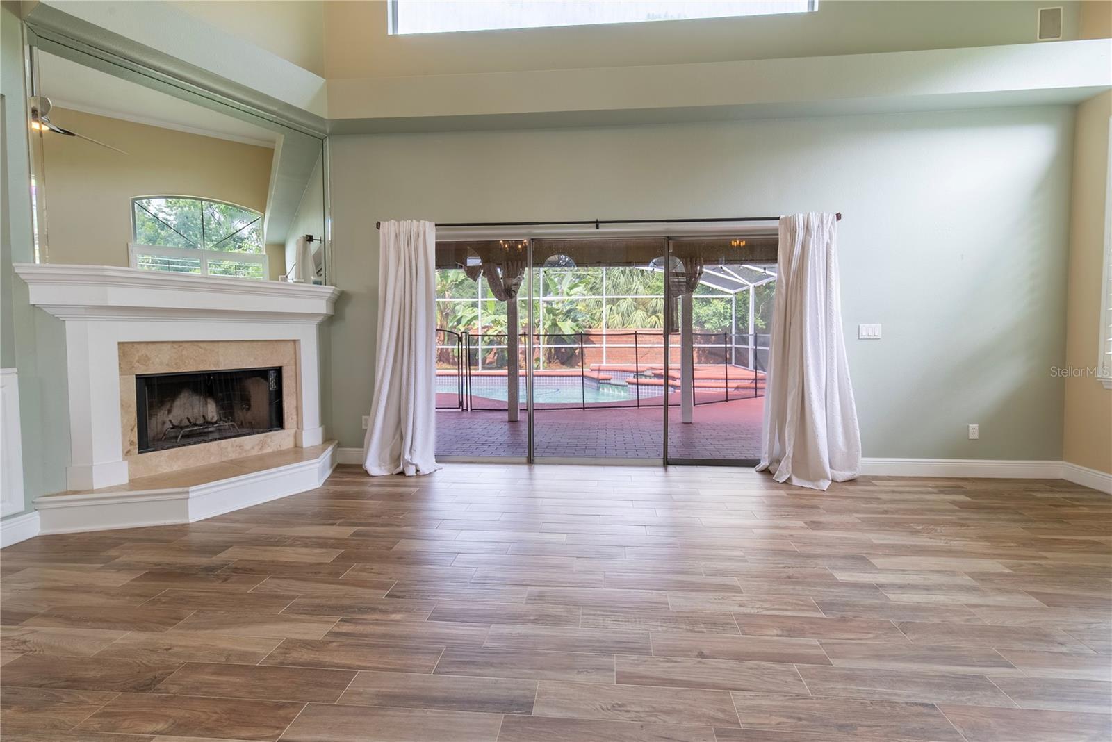 SWEETWATER SPGS - Residential