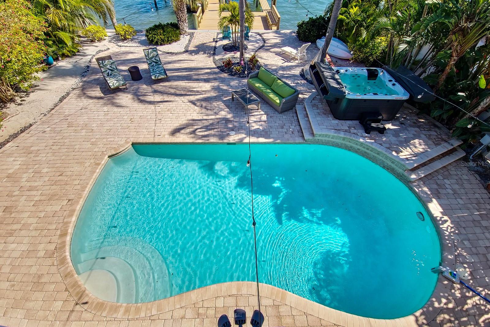 BOCA CIEGA ISLE - Land