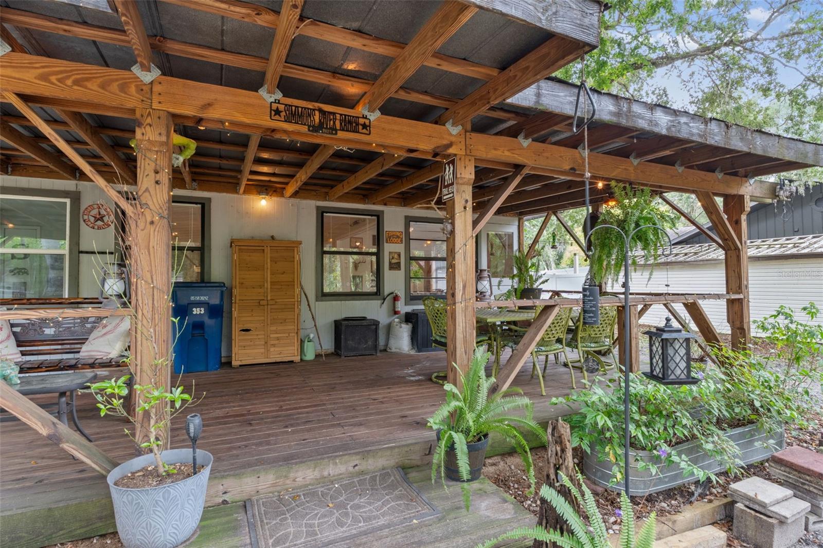 SHERWOOD FOREST UNREC SUB - Residential