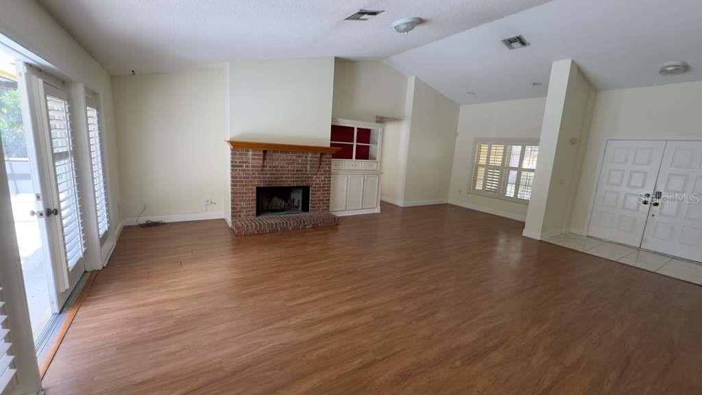 SAND LAKE POINT - Residential Lease