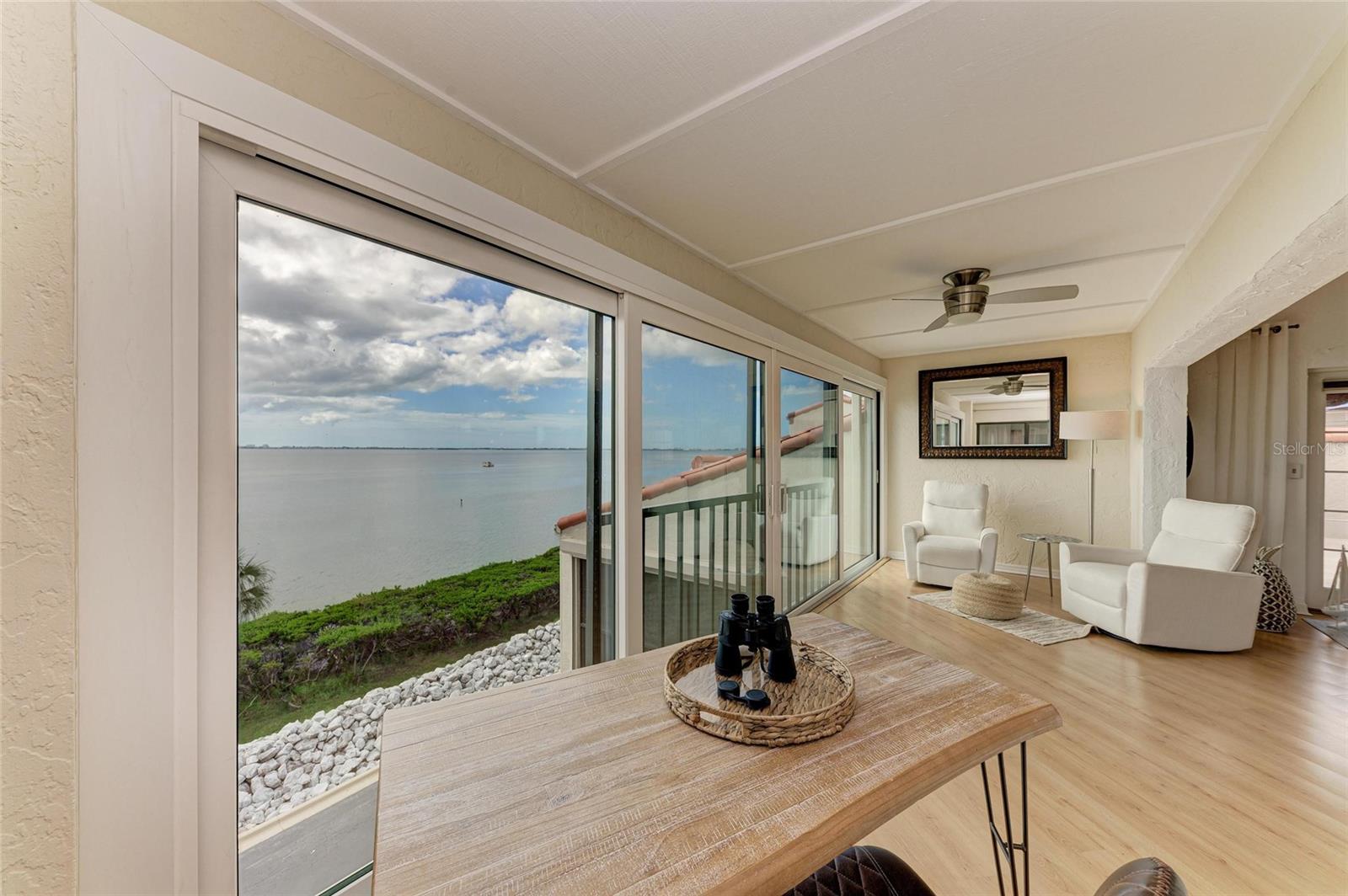 CONQUISTADOR BAY CLUB - Residential