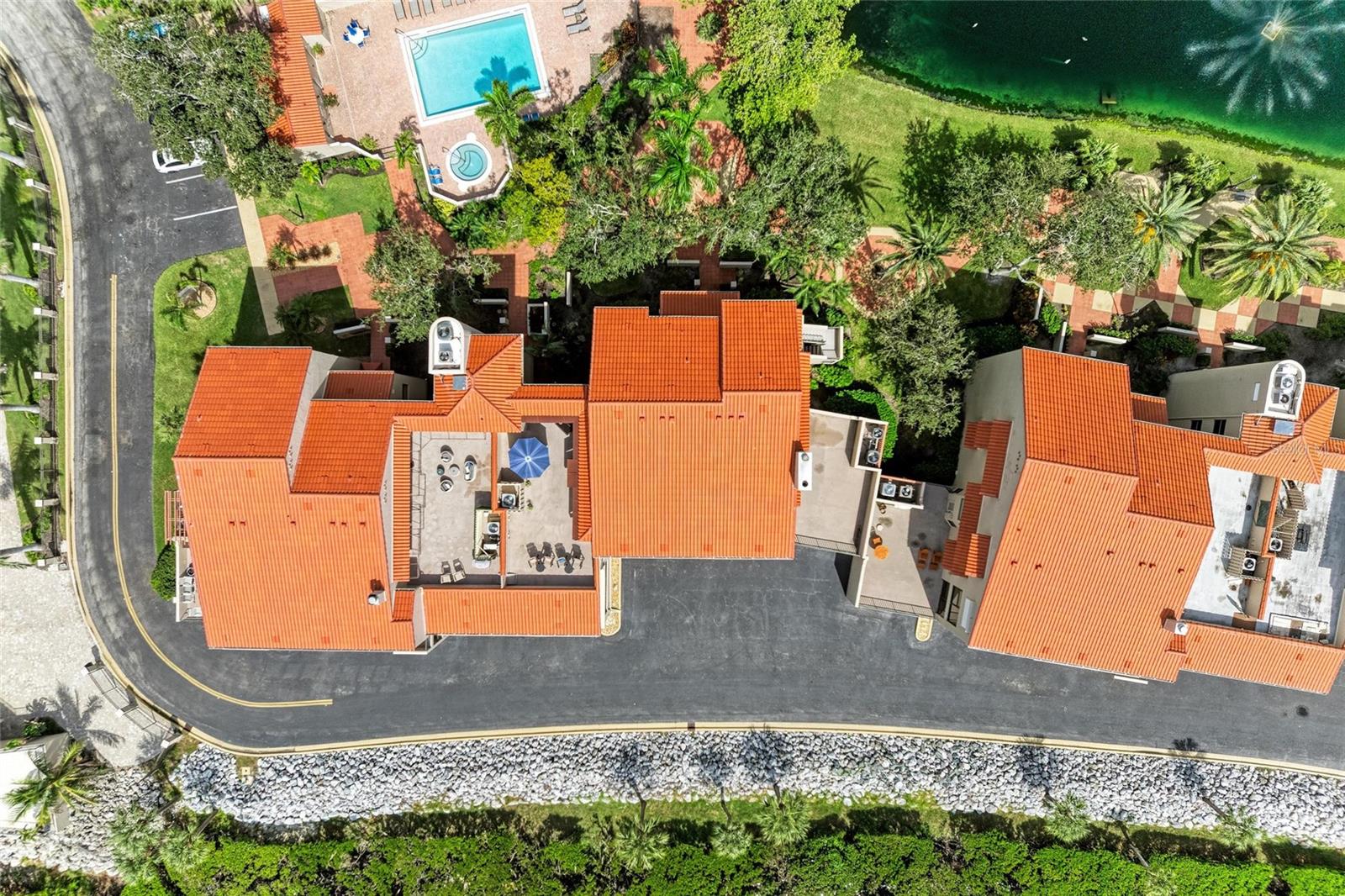 CONQUISTADOR BAY CLUB - Residential
