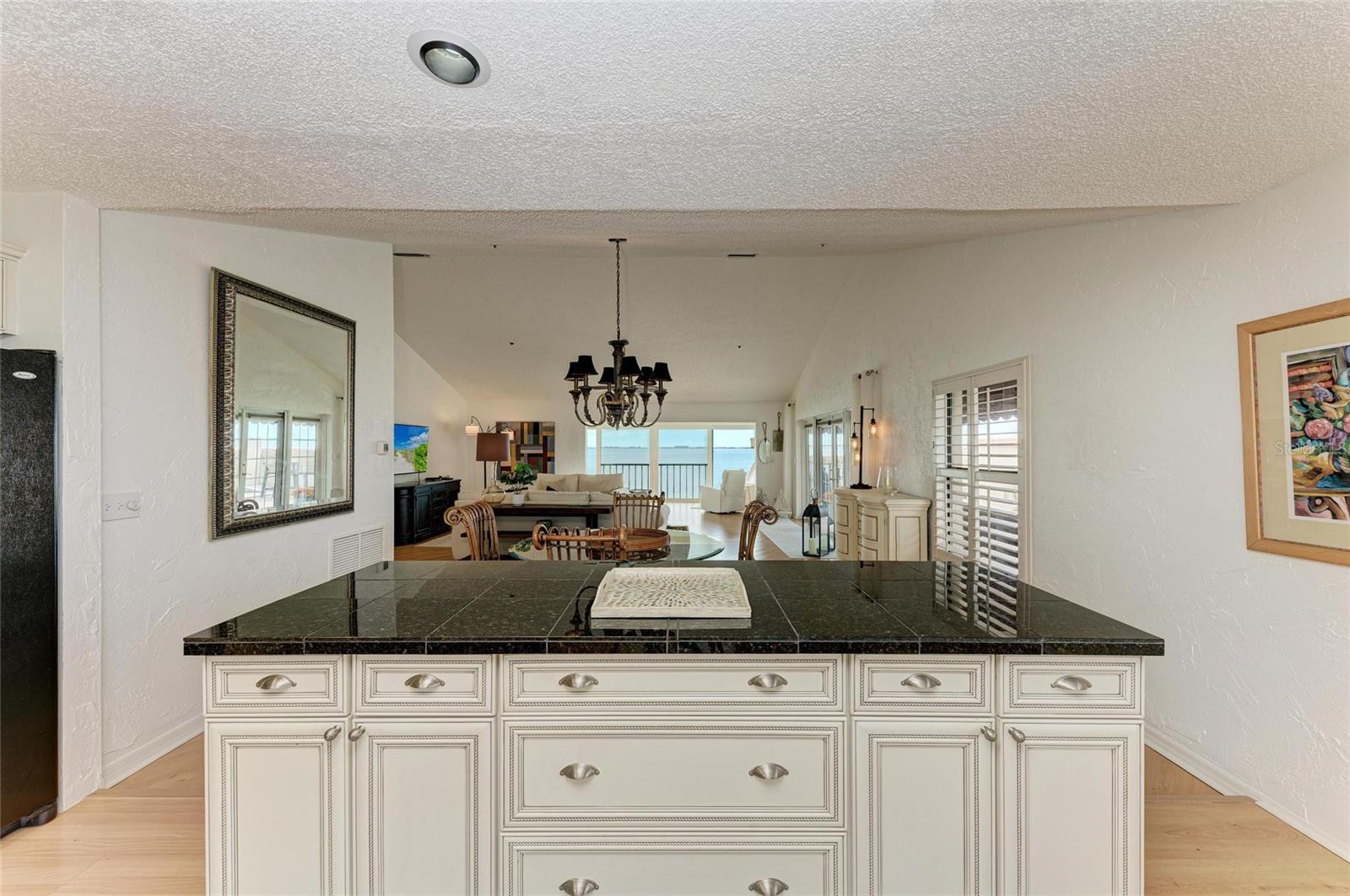 CONQUISTADOR BAY CLUB - Residential
