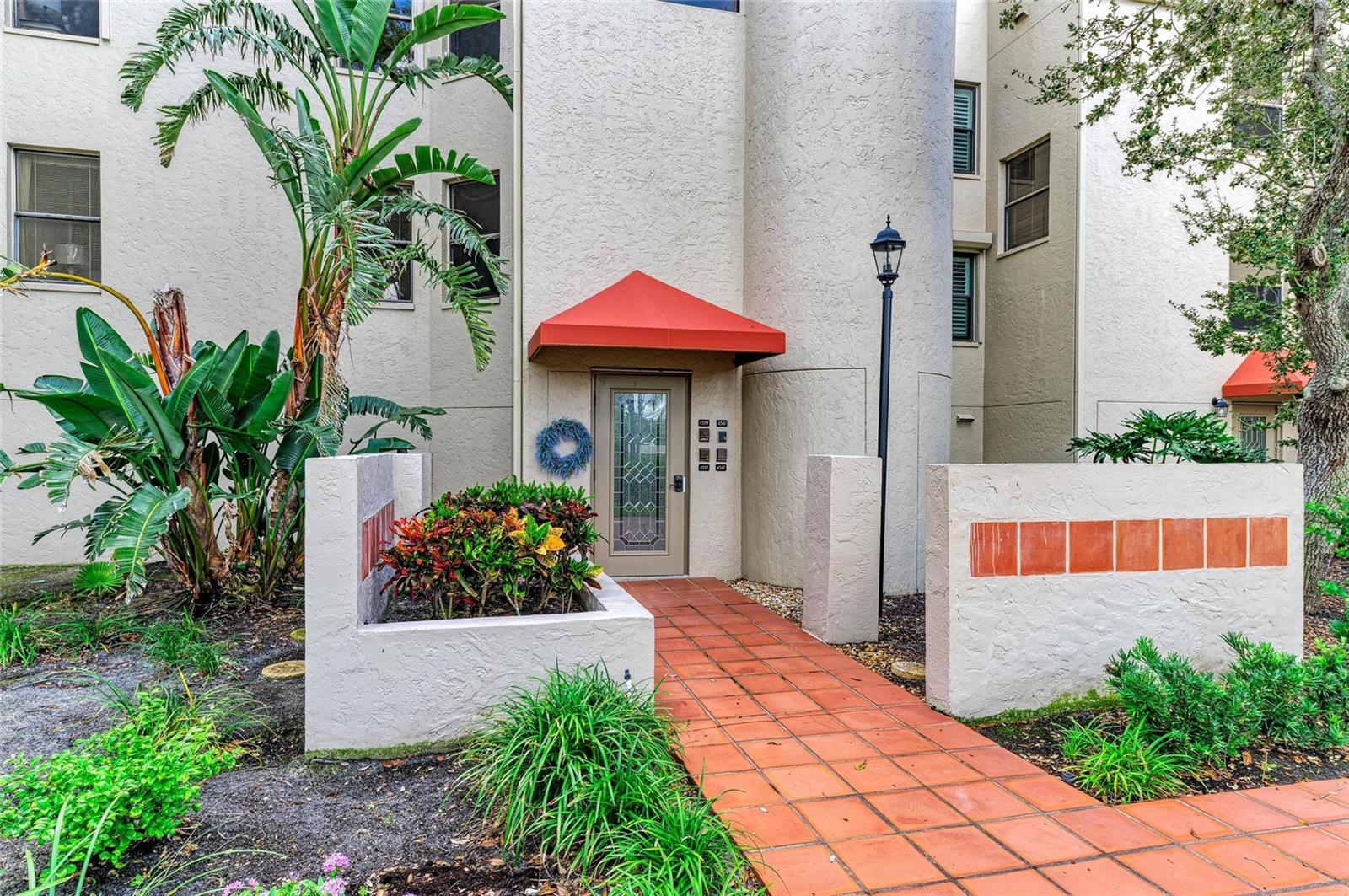 CONQUISTADOR BAY CLUB - Residential