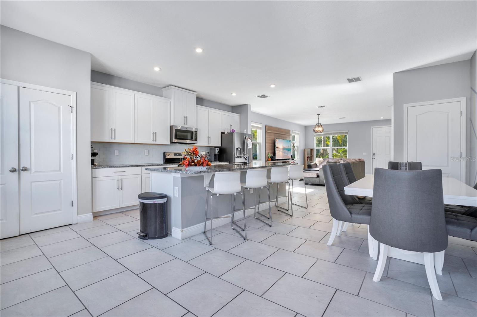 HAMILTON GARDENS - Residential