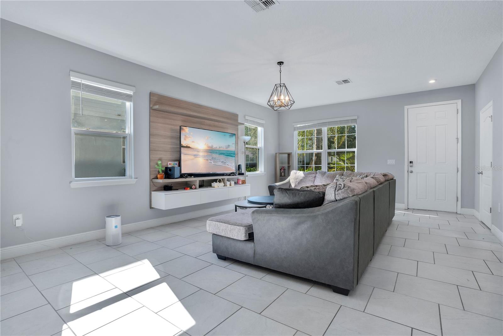 HAMILTON GARDENS - Residential