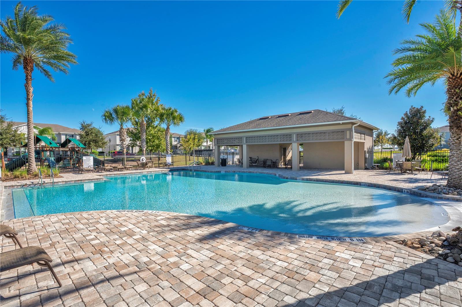 HAMILTON GARDENS - Residential