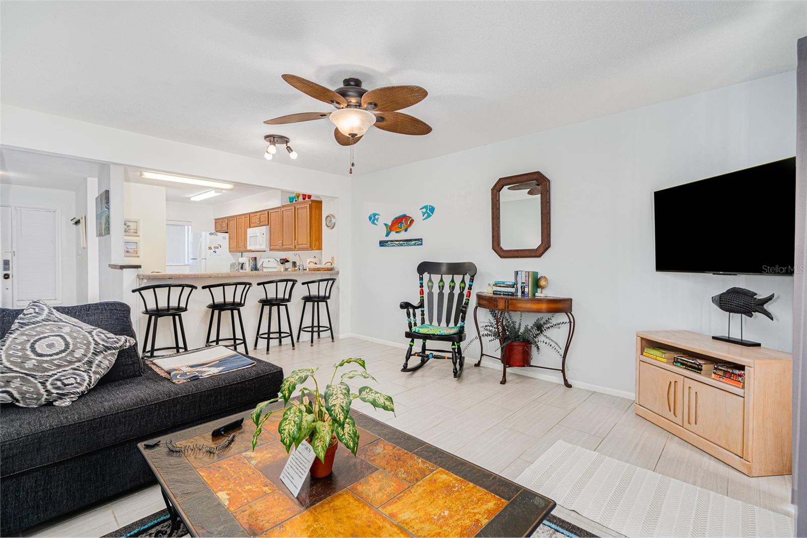 175 YORKTOWNE DRIVE UT11