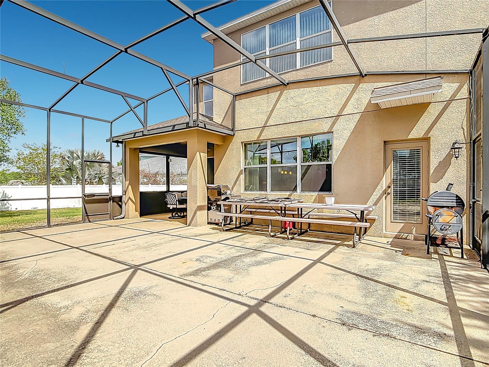 ESTATES AUBURNDALE PH 02 - Residential