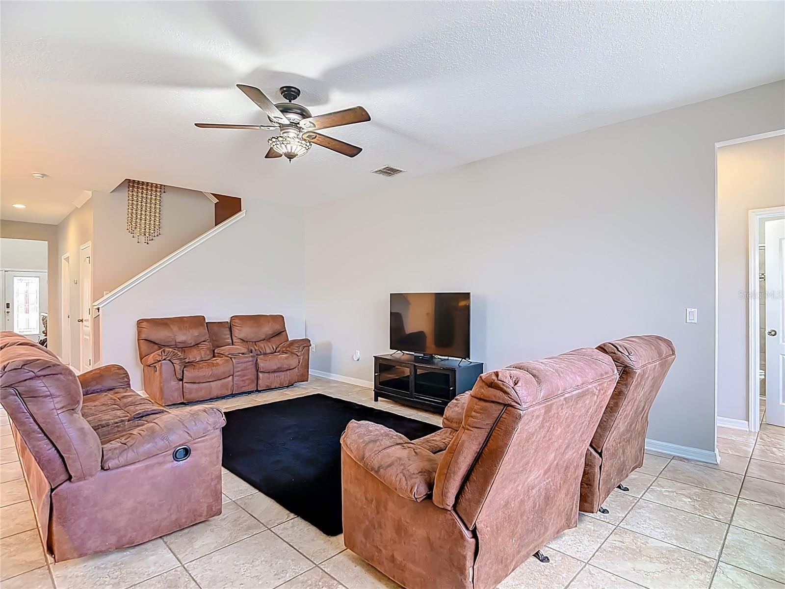 ESTATES AUBURNDALE PH 02 - Residential