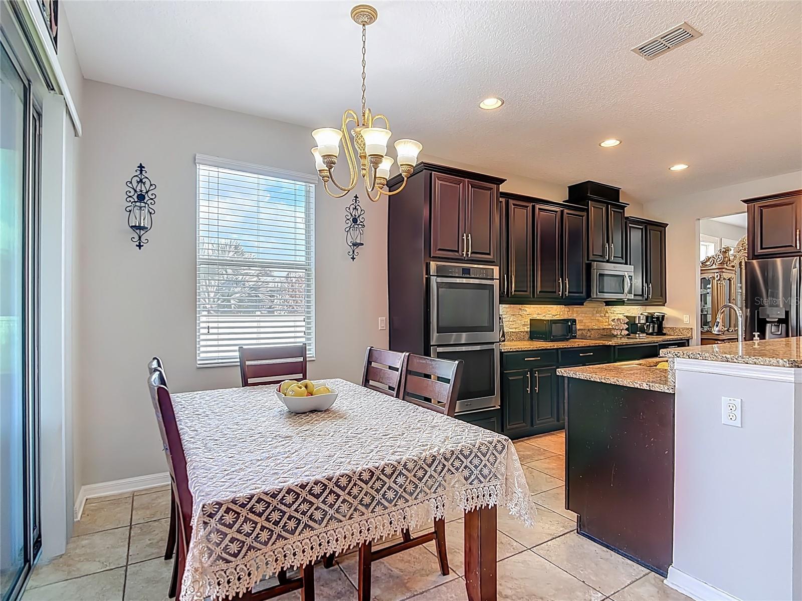 ESTATES AUBURNDALE PH 02 - Residential