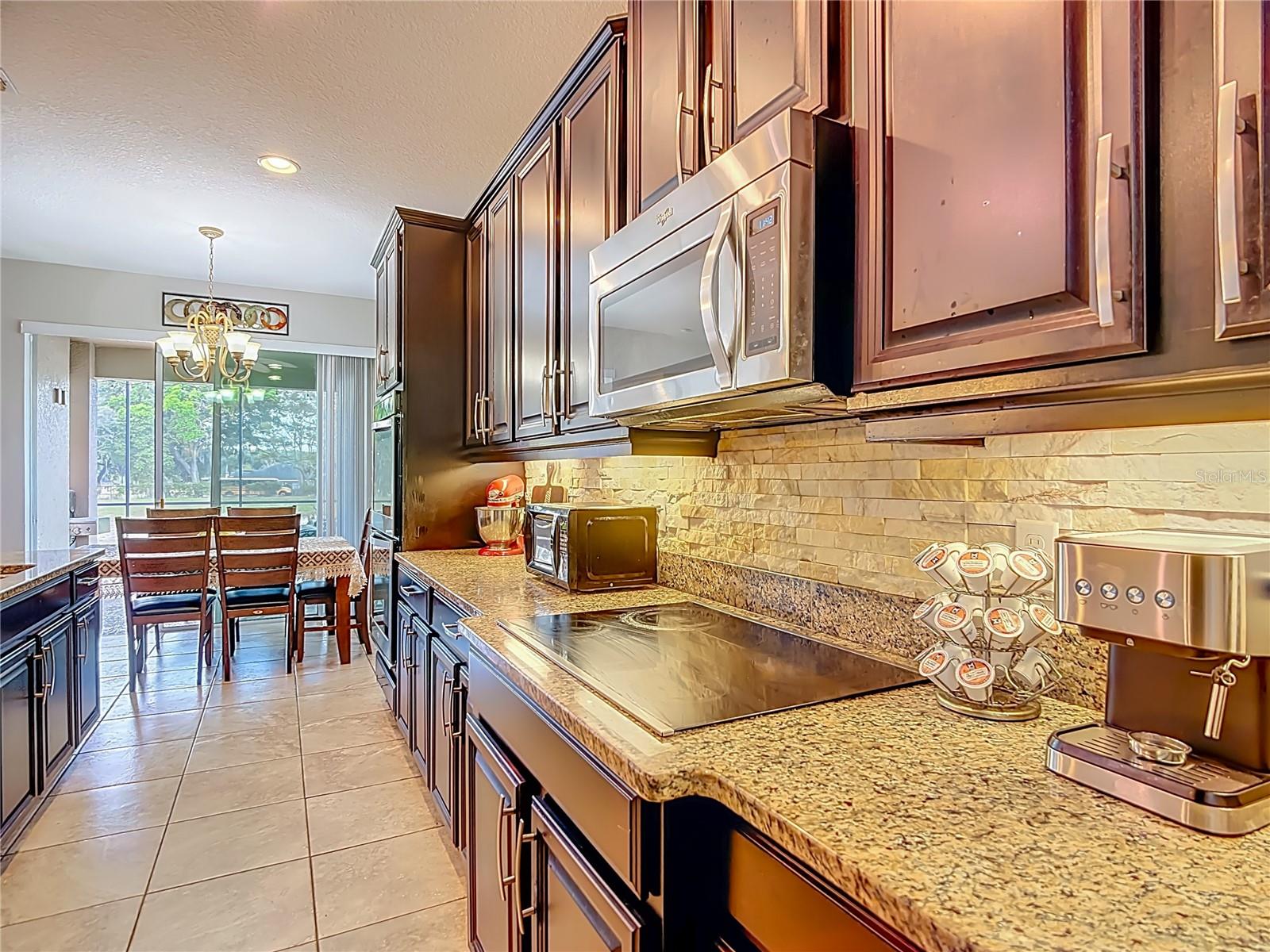 ESTATES AUBURNDALE PH 02 - Residential