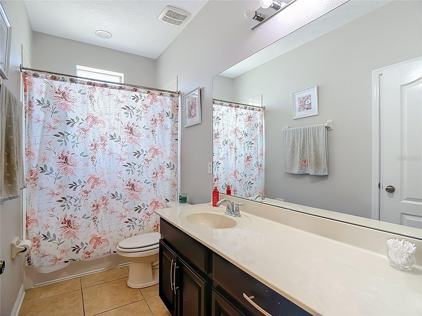 ESTATES AUBURNDALE PH 02 - Residential