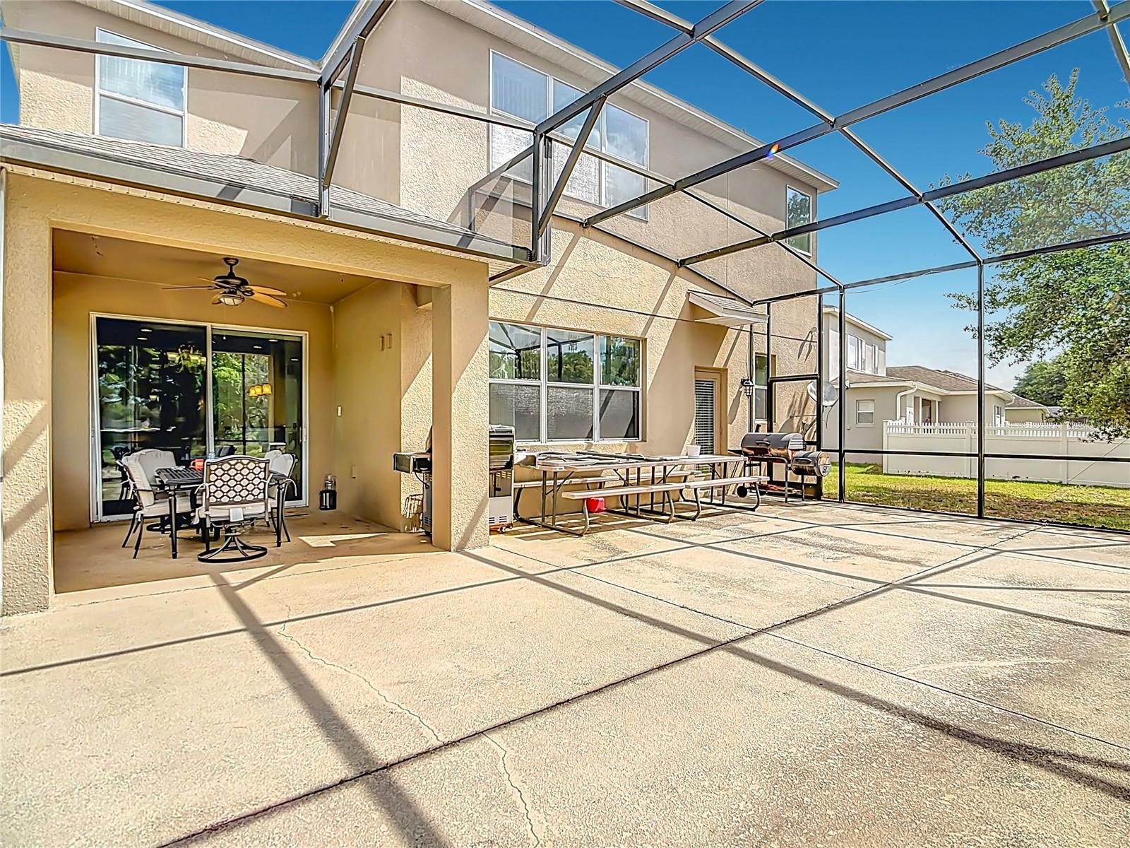 ESTATES AUBURNDALE PH 02 - Residential