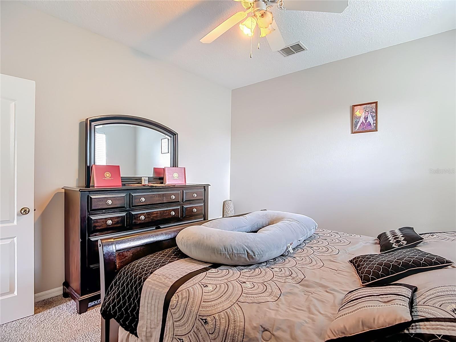 ESTATES AUBURNDALE PH 02 - Residential