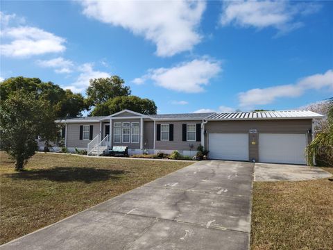 A home in BROOKSVILLE