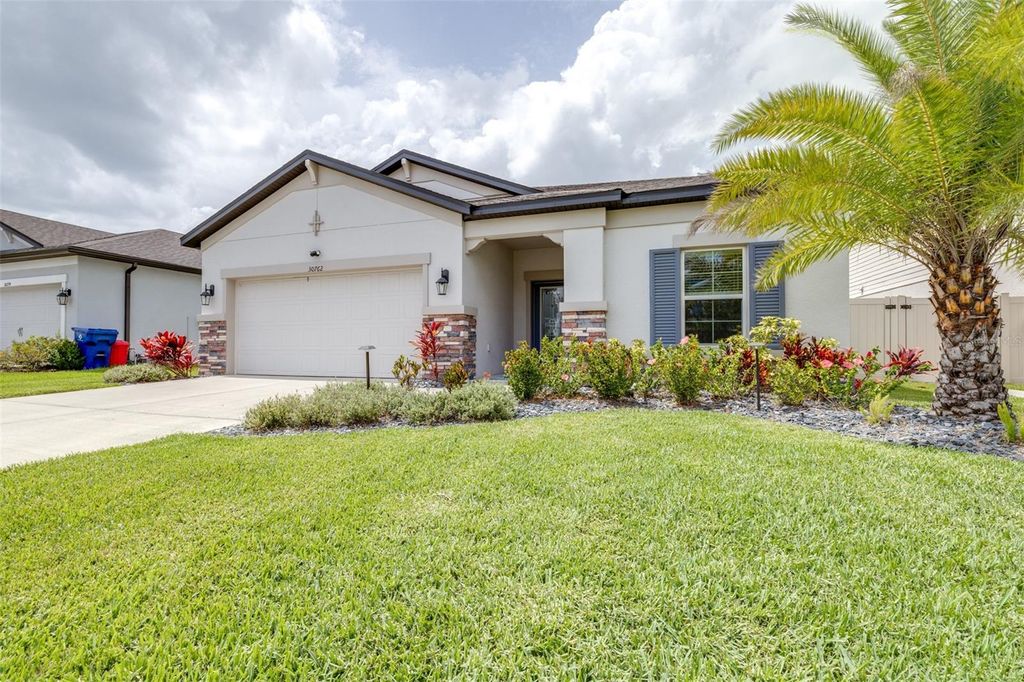 Photo of 30762 Parrot Reef Court, Wesley Chapel, FL 33545 (MLS # TB8394284)