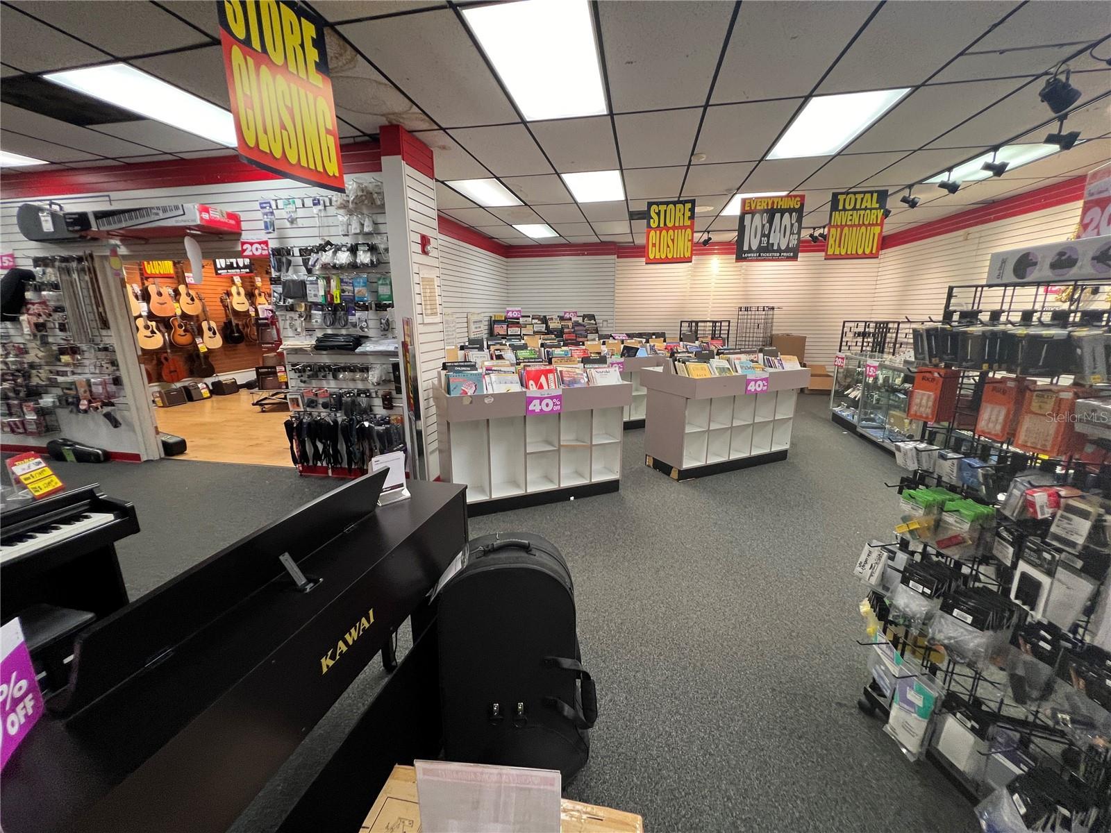 WHITFIELD ESTATES UNIT 1 - Commercial Sale