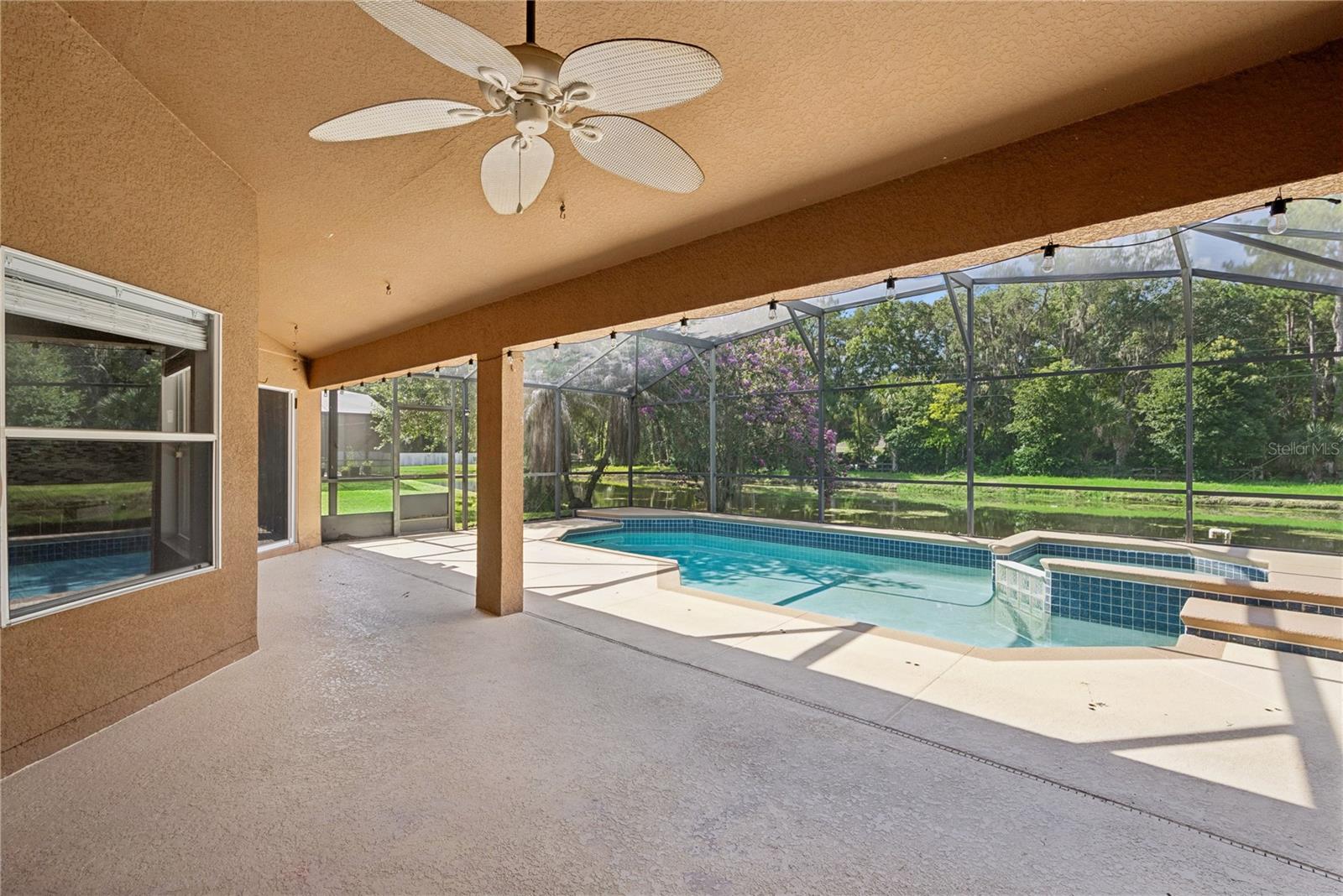 5703 AUTUMN CHASE CIRCLE
