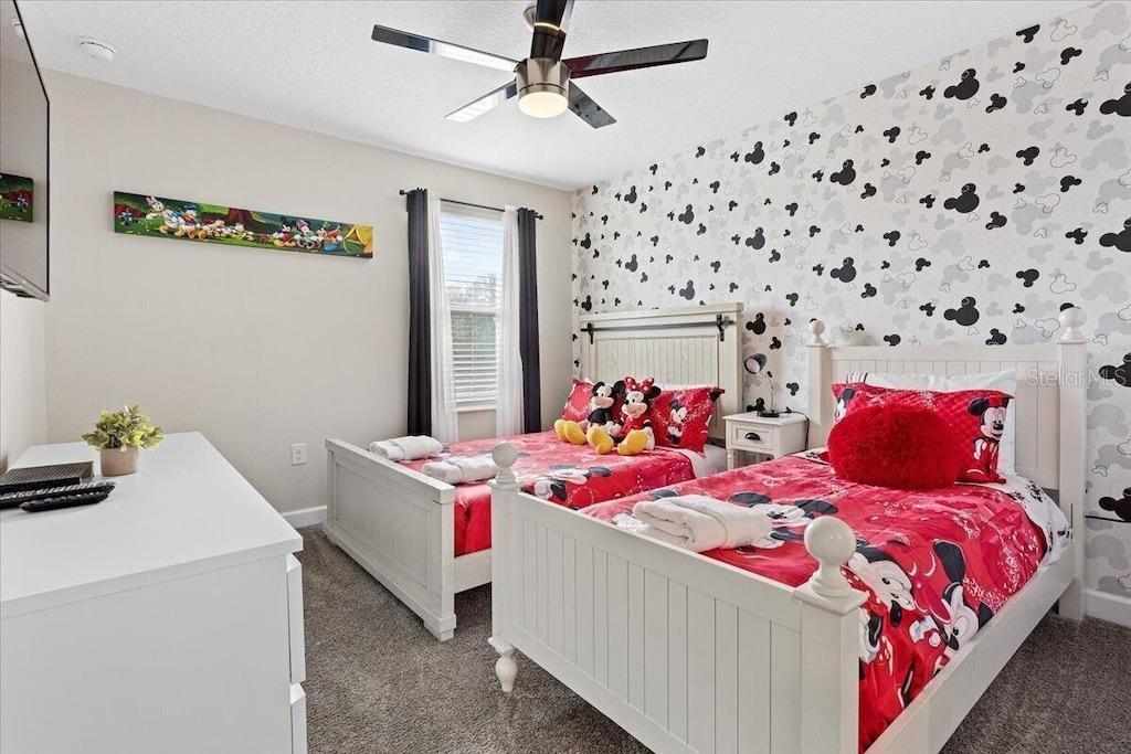 COVE/STOREY LAKE II - Residential