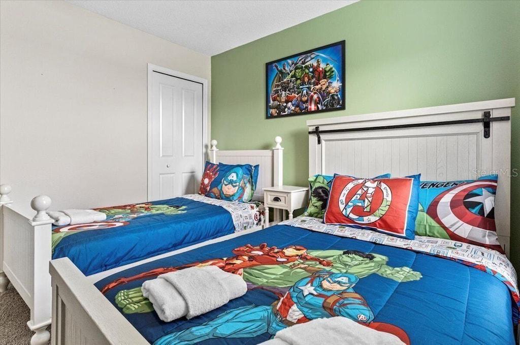 COVE/STOREY LAKE II - Residential