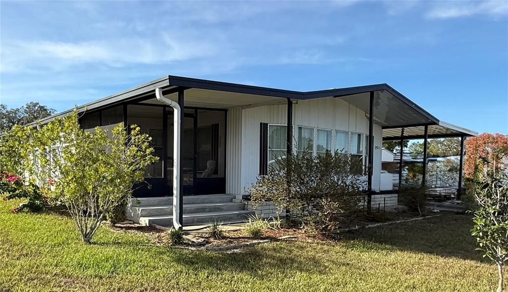 Photo of 7511 Eastern Circle Drive, Brooksville, FL 34613 (MLS # TB8443979)