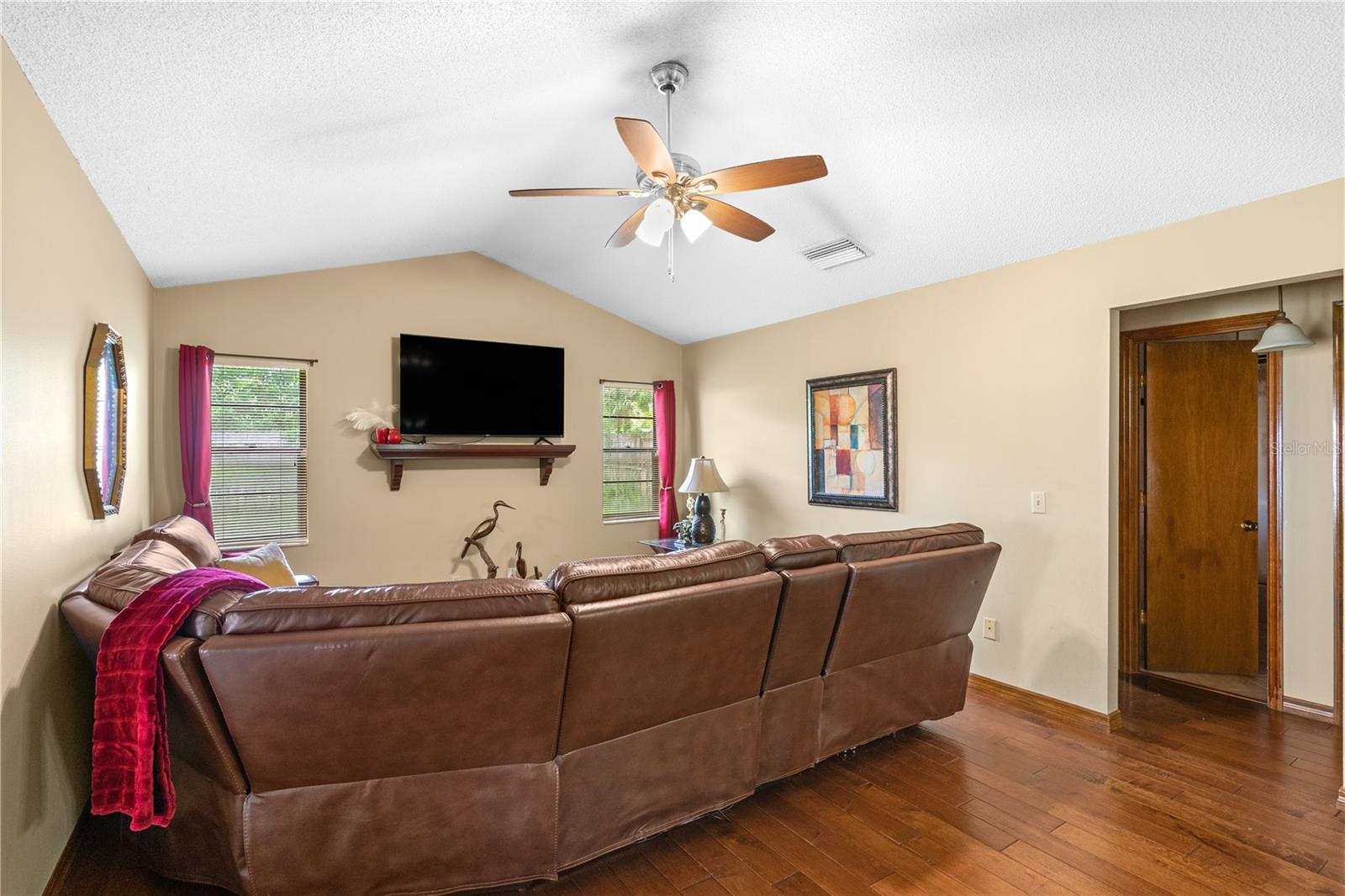 WINDSONG ESTATES - Residential