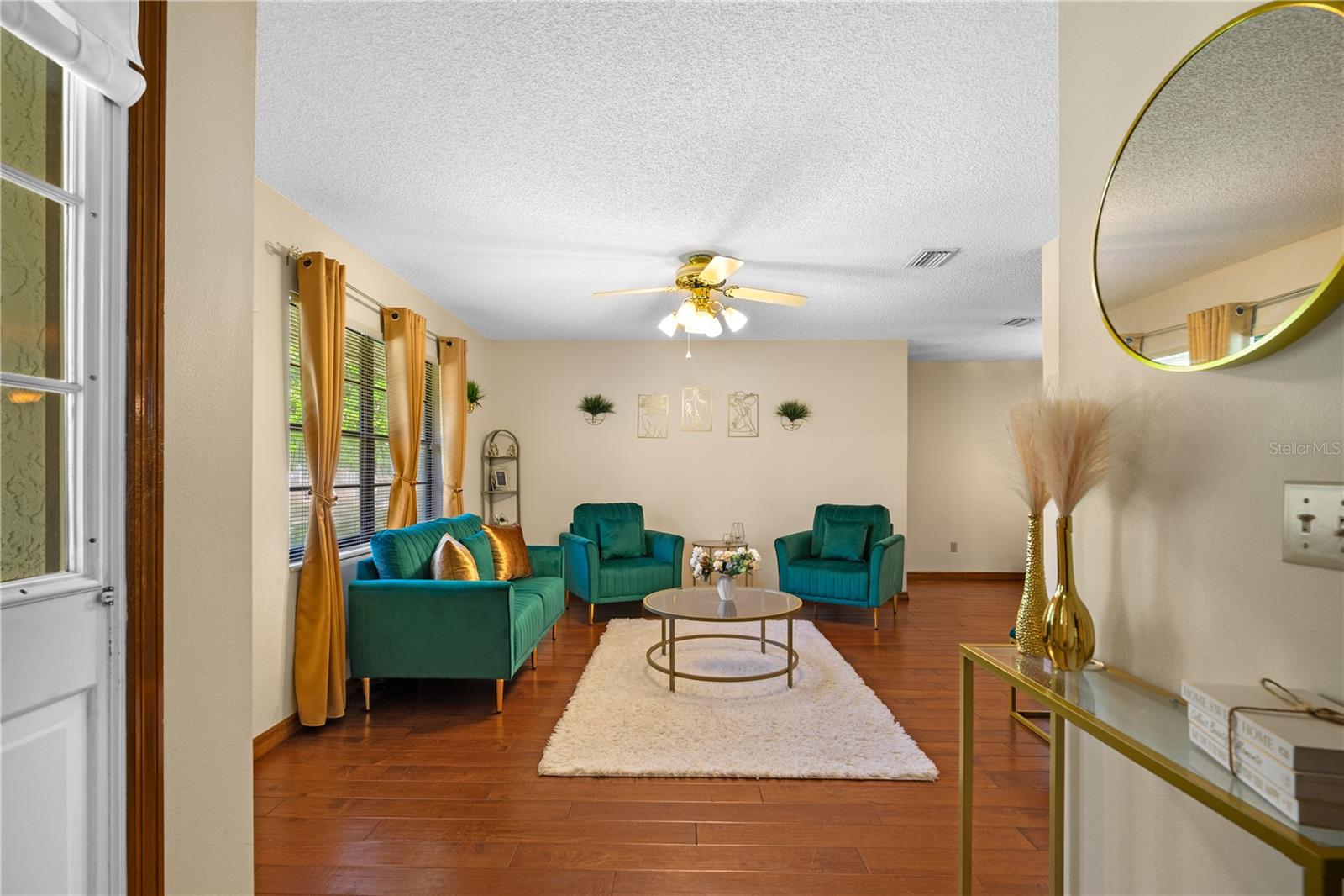 WINDSONG ESTATES - Residential