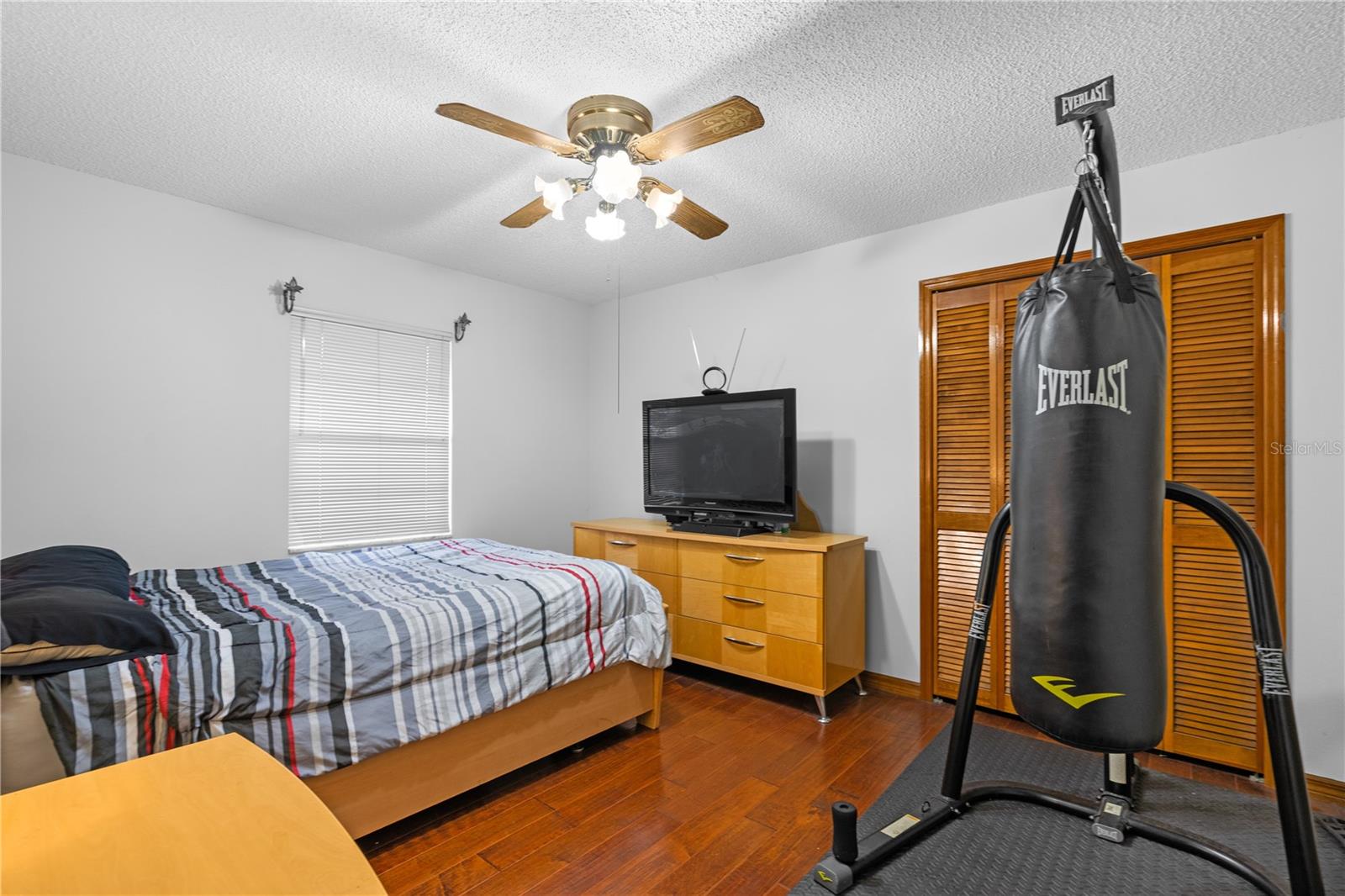 WINDSONG ESTATES - Residential
