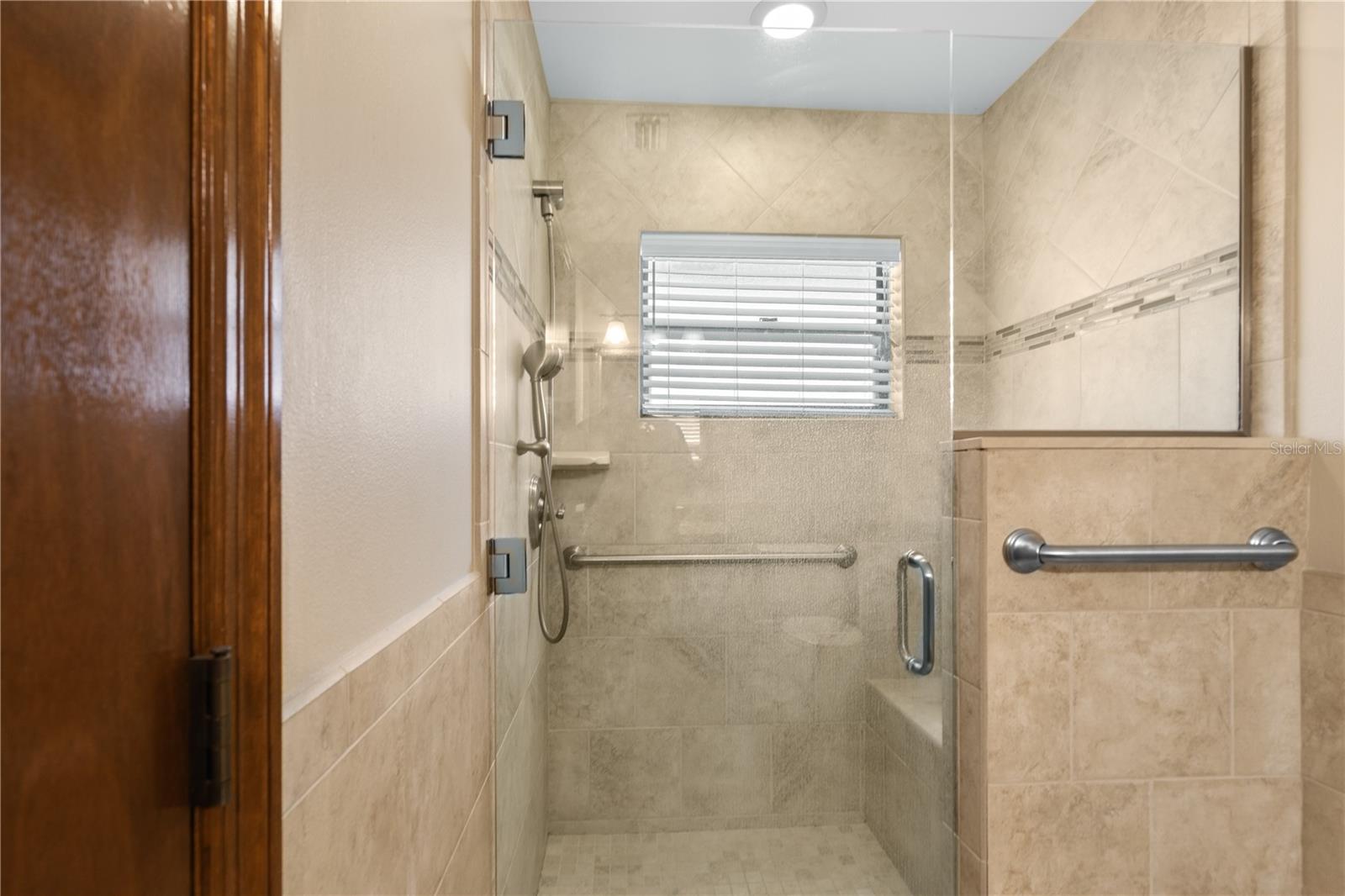 WINDSONG ESTATES - Residential