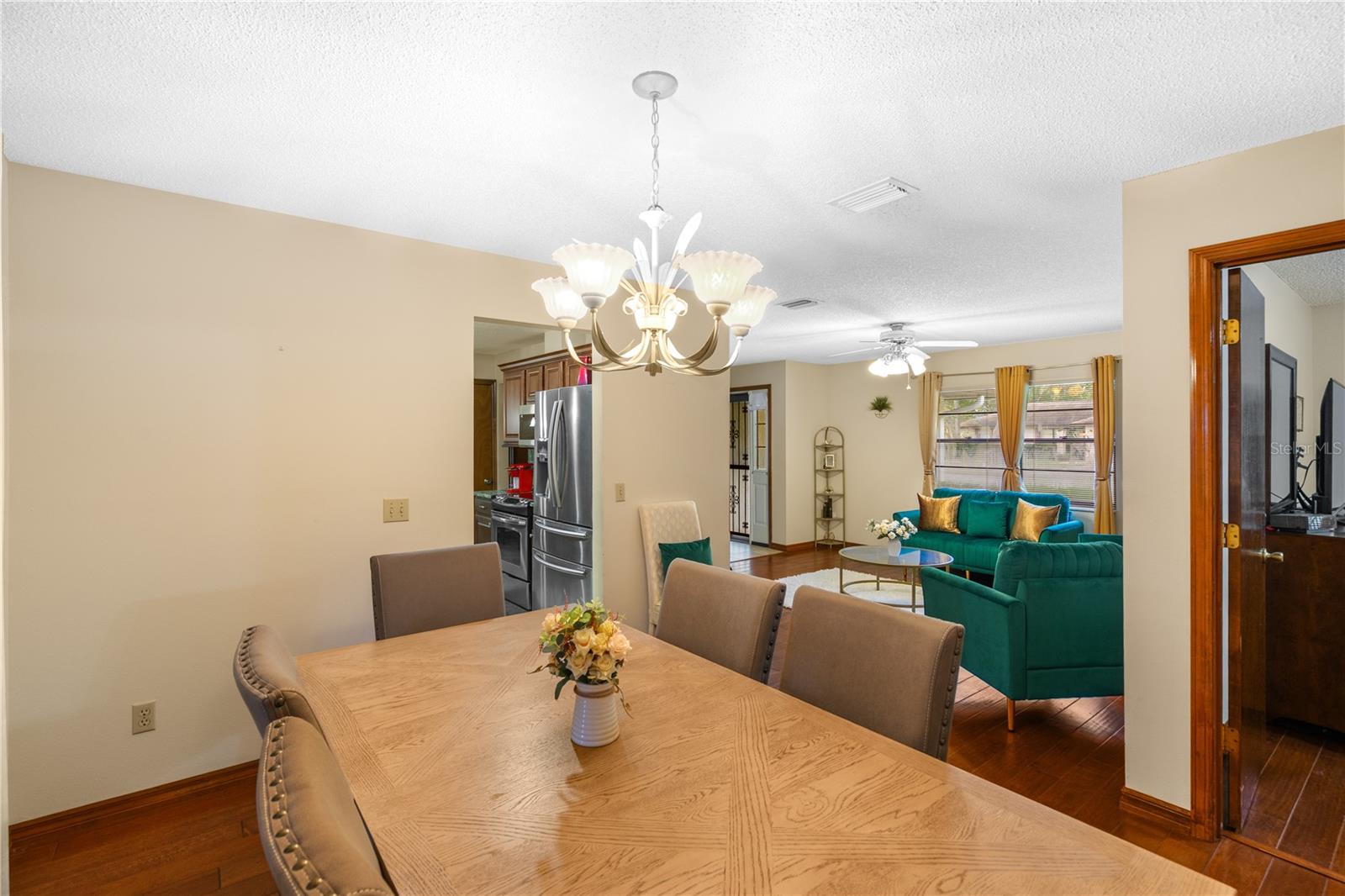 WINDSONG ESTATES - Residential