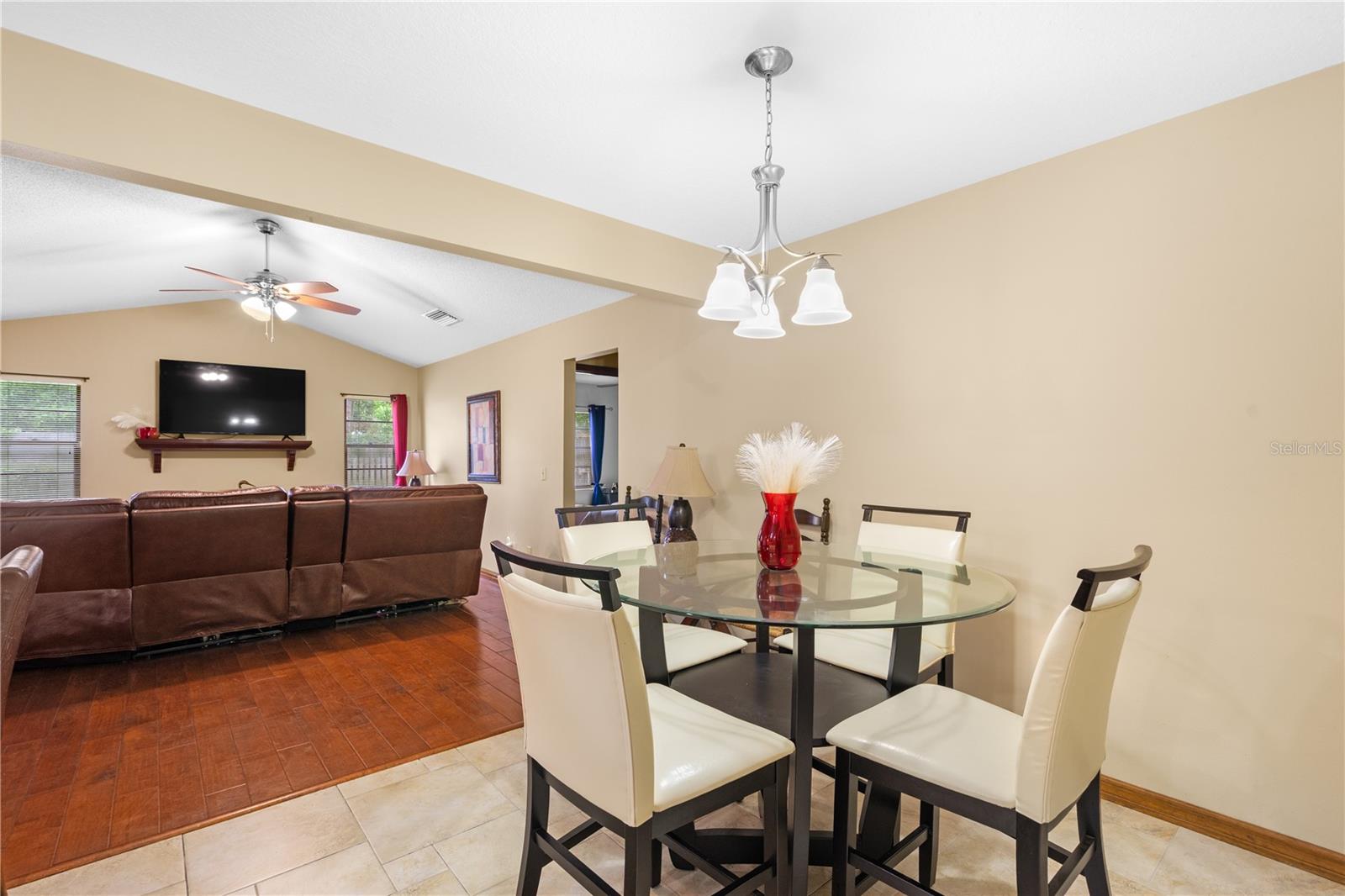 WINDSONG ESTATES - Residential