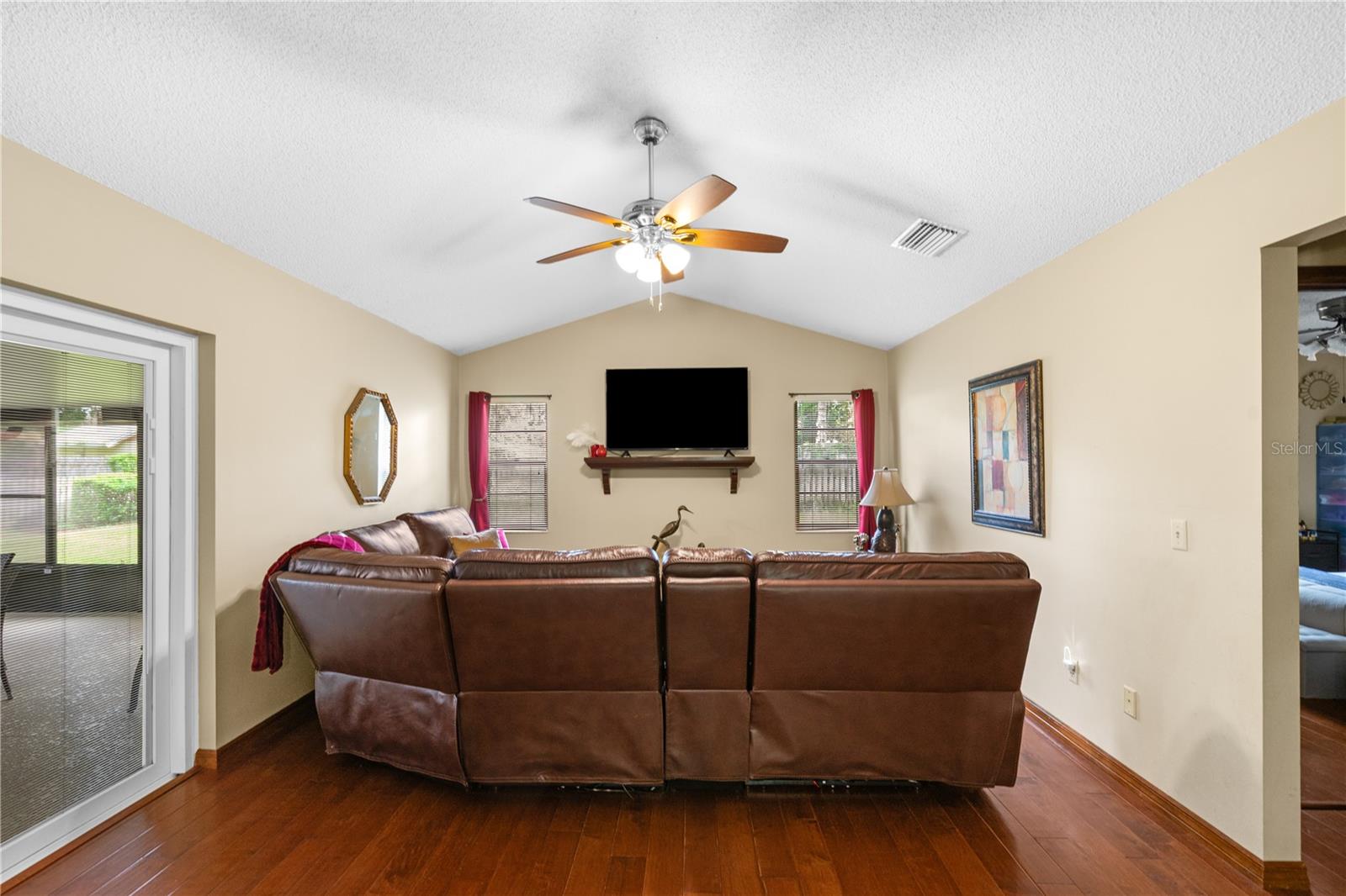 WINDSONG ESTATES - Residential