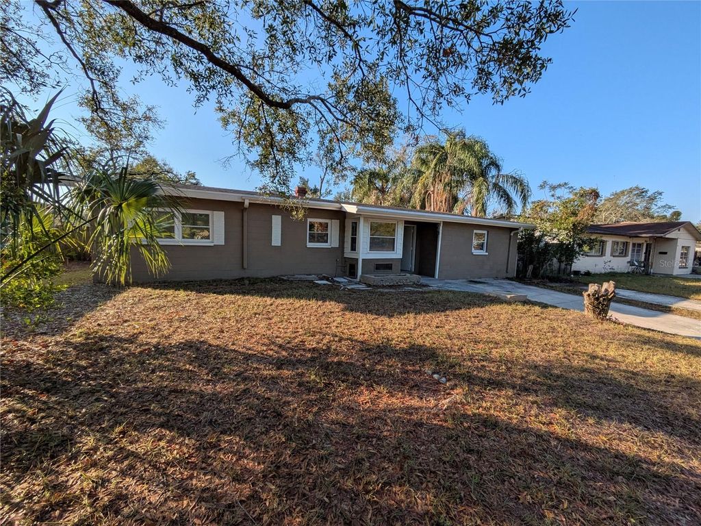 Photo of 1817 Meridel Avenue, Tampa, FL 33612 (MLS # TB8442083)