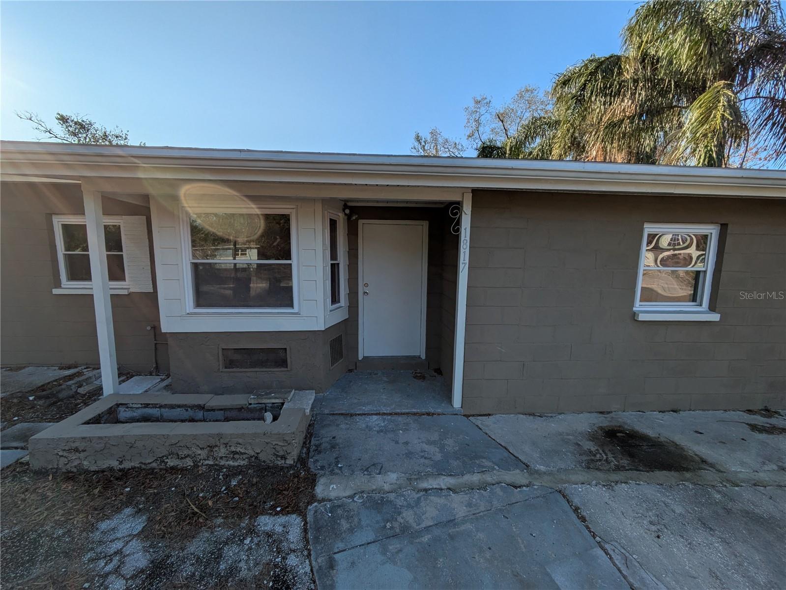 TILSEN MANOR BLKS 2 3 4 5 6 8 - Residential